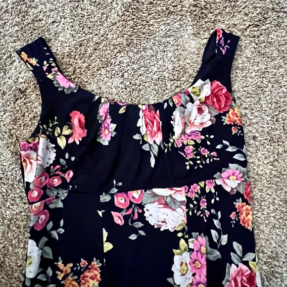 Navy Floral Dress - Picture 3 of 4